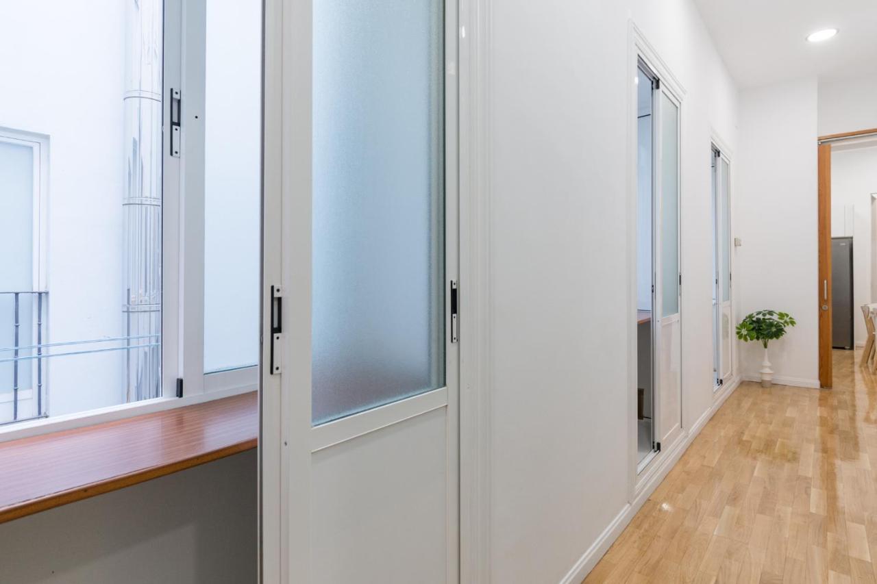 Vip Puerta Del Sol, By Monaro***** Apartment Мадрид Екстериор снимка