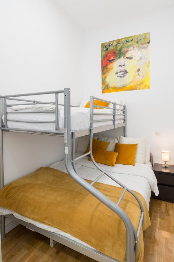 Vip Puerta Del Sol, By Monaro***** Apartment Мадрид Екстериор снимка